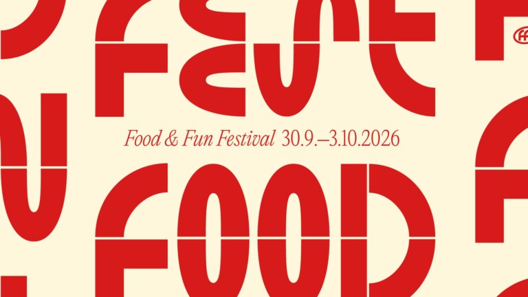 Food & Fun Festival -juliste beige-taustalla, suurta punaista tekstiä, päivämäärät 30.9.–3.10.2026.