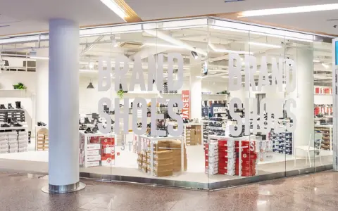 Brand Shoes Store