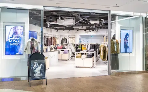 Makia Flagship Store Turku